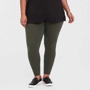 Olive green Torrid full length leggings